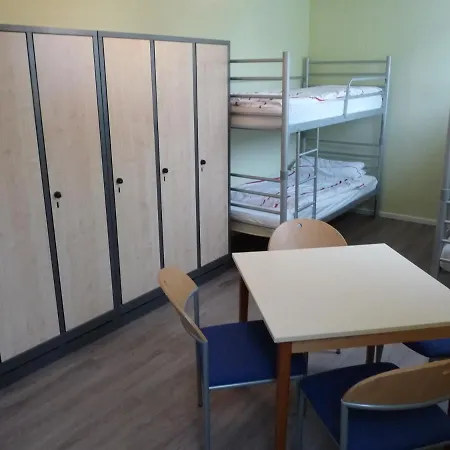 Jugendhotel Biber Jesse Tours *